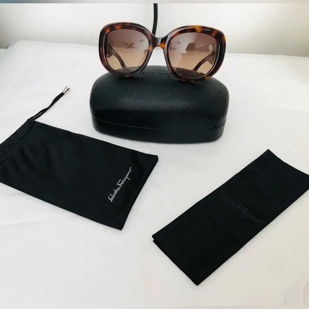 Salvatore Ferragamo Tortoise & Gold Sunglasses Case Dust Bag & Cloth Retail $475